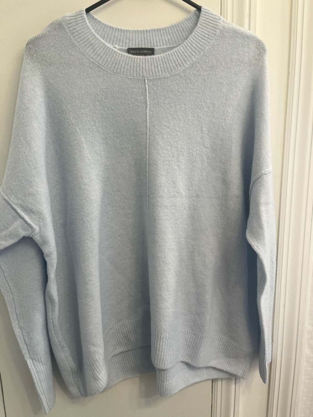 Vince camuto women’s size medium baby blue crewneck sweater